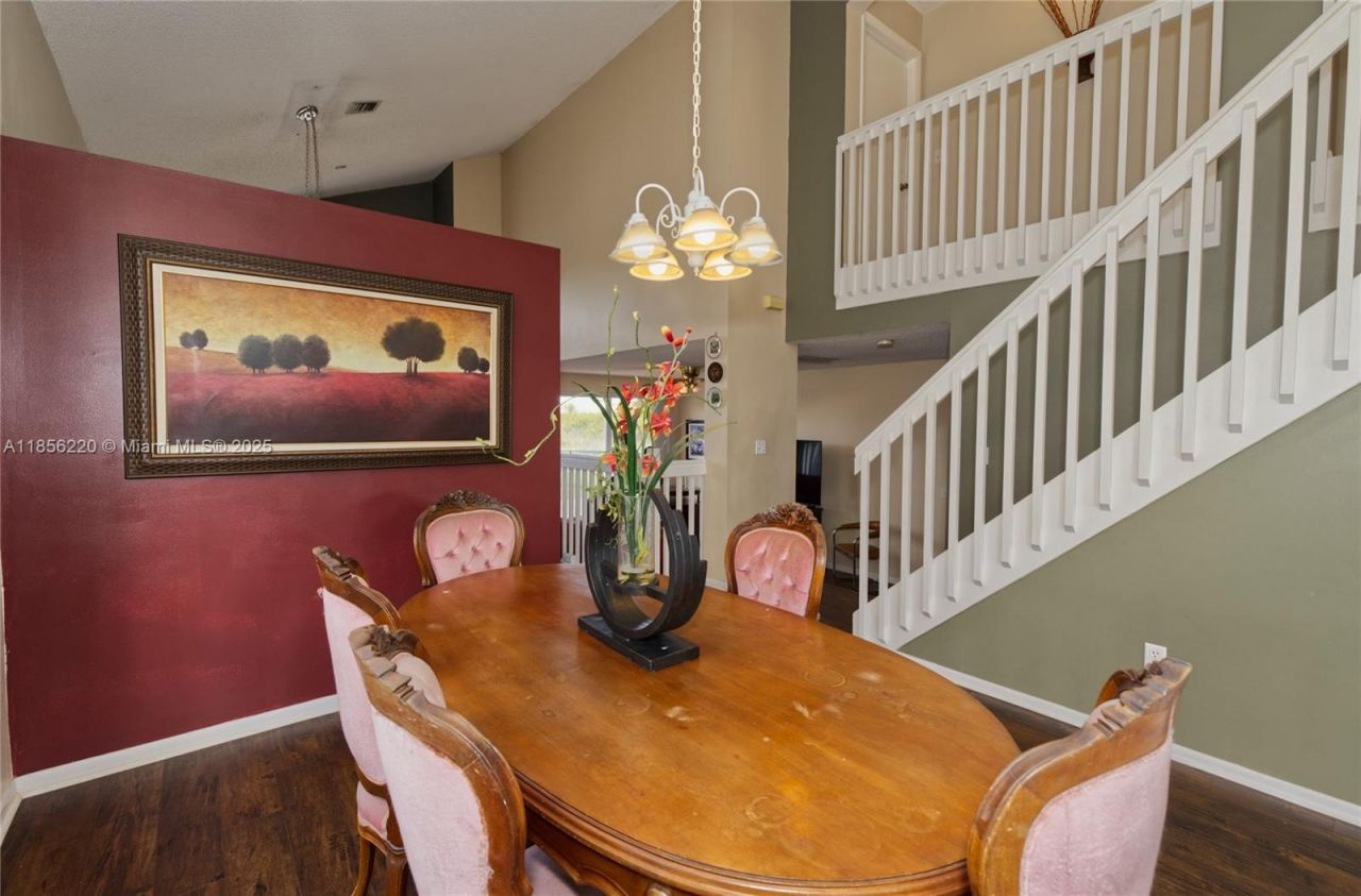 15343 NW 14th Rd, Pembroke Pines, FL 33028 Photo