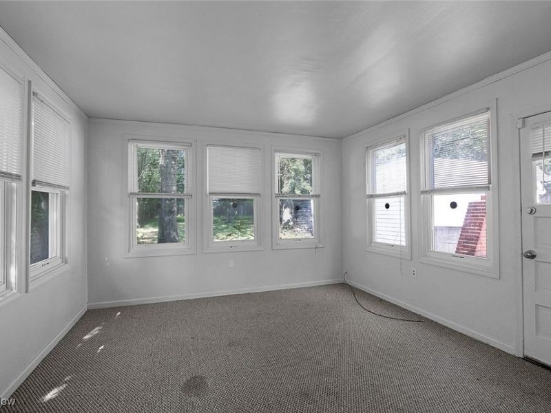 1468 Parkhill Road, Cleveland Heights, OH 44121 Photo 17