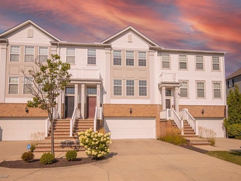 6380 Park Pointe Court, Pepper Pike, OH 44124 Photo 1