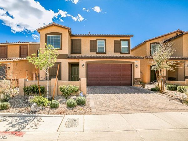 4423 Creekside Cavern Avenue, North Las Vegas, NV 89084