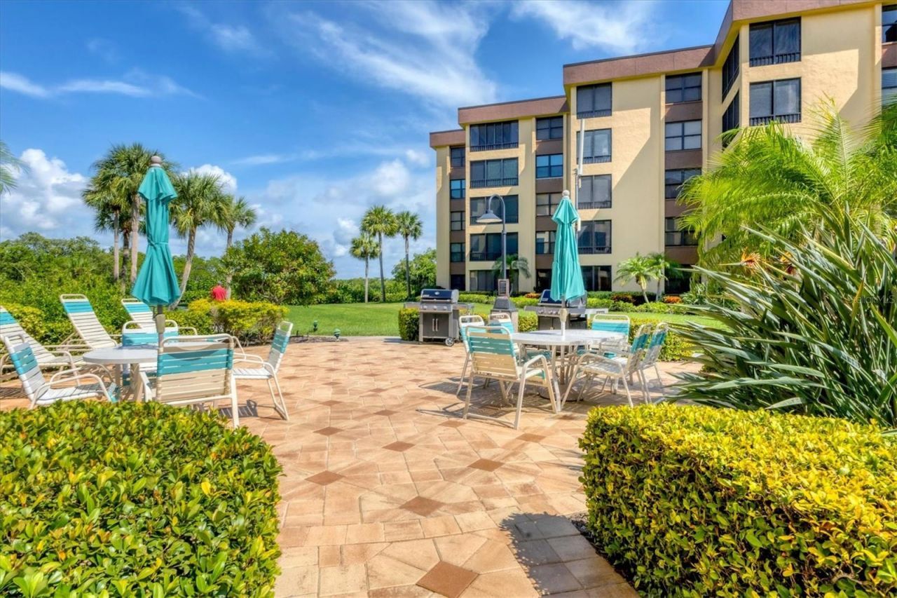 8776 Midnight Pass Road, Unit C107, Sarasota, FL 34242 Photo