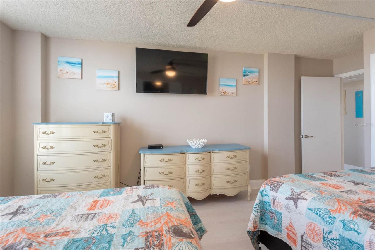1575 Ocean Shore Boulevard, Unit J010, Ormond Beach, FL 32176 Photo
