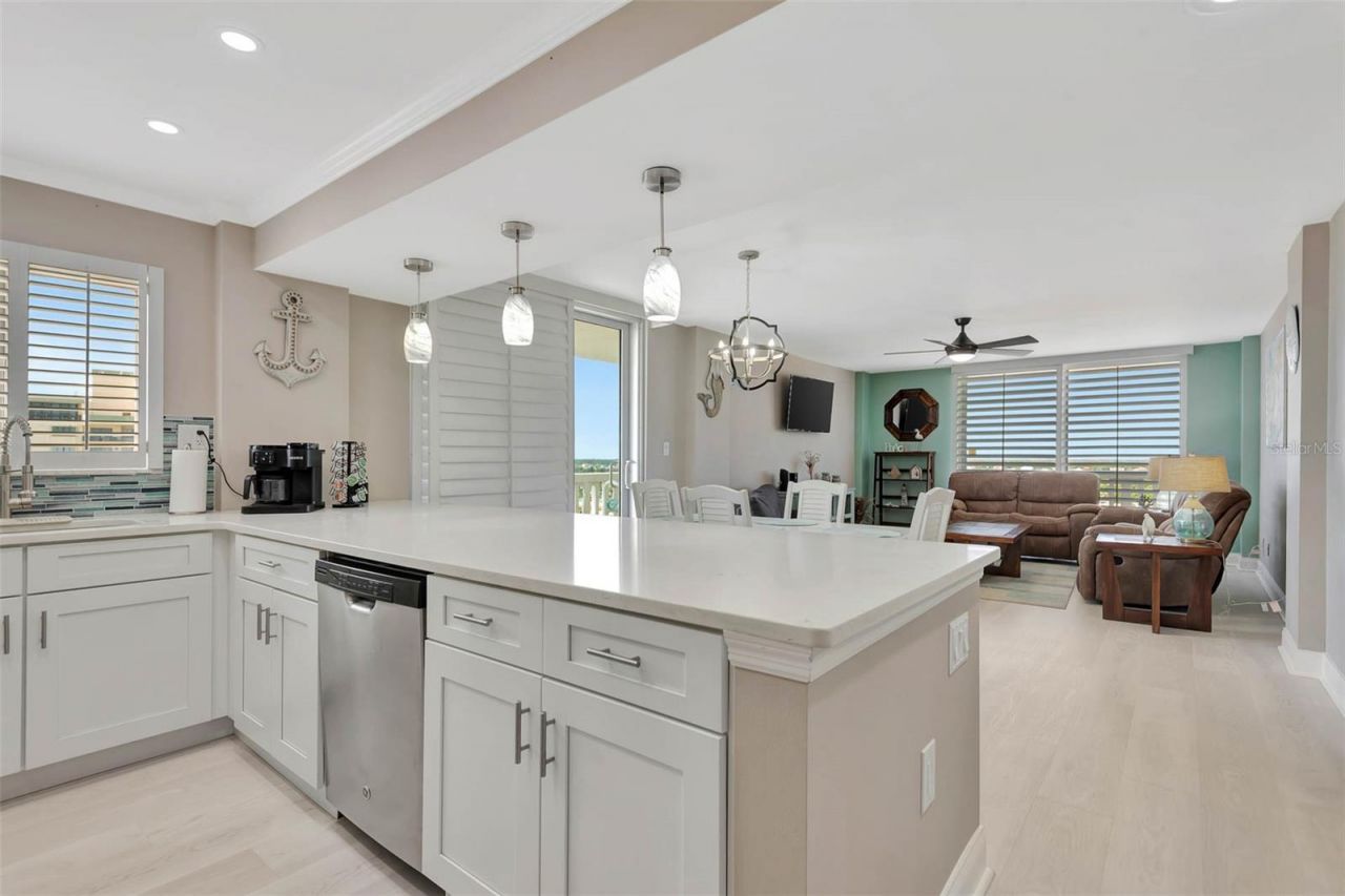 1575 Ocean Shore Boulevard, Unit J010, Ormond Beach, FL 32176 Photo