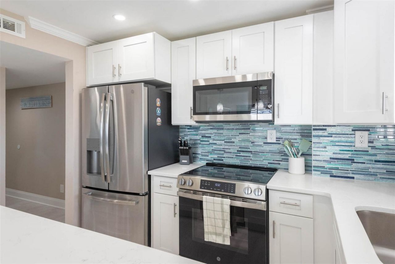 1575 Ocean Shore Boulevard, Unit J010, Ormond Beach, FL 32176 Photo