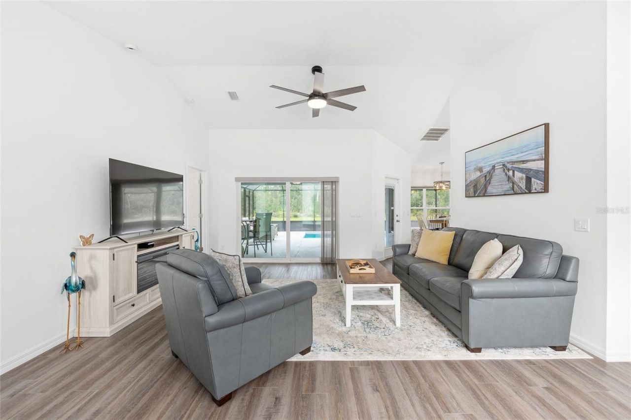 8381 N Wayside, Dunnellon, FL 34433 Photo