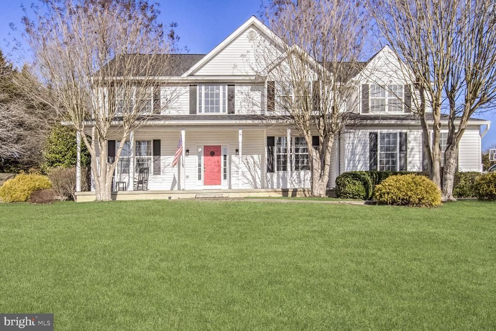 9193 Crescent Lane, La Plata, MD 20646 Main Photo