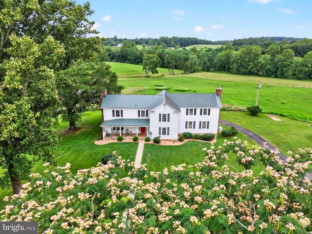 13537 Spotswood Way, Amissville, VA 20106 Main Photo