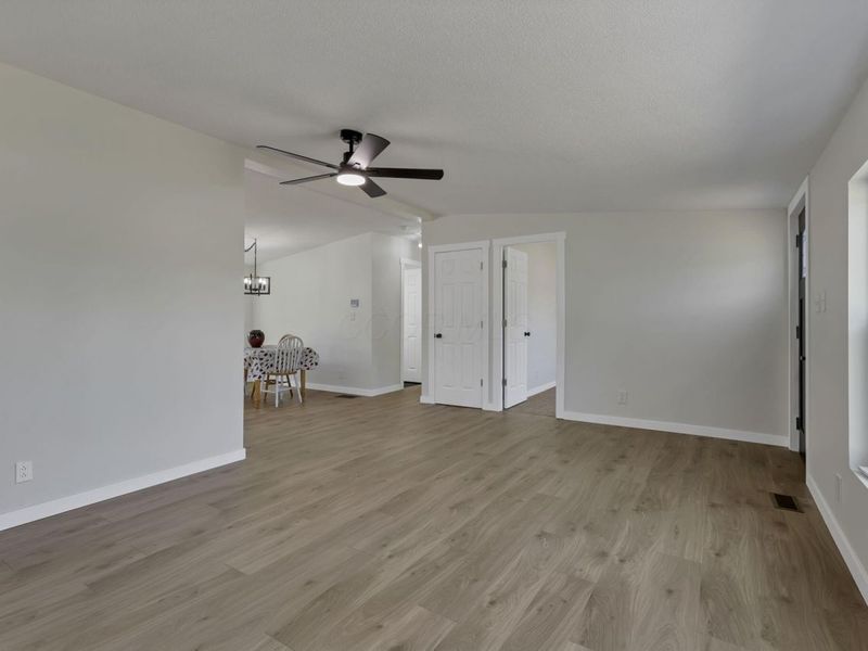 5475 Rush Creek Road, Somerset, OH 43783 Photo 10