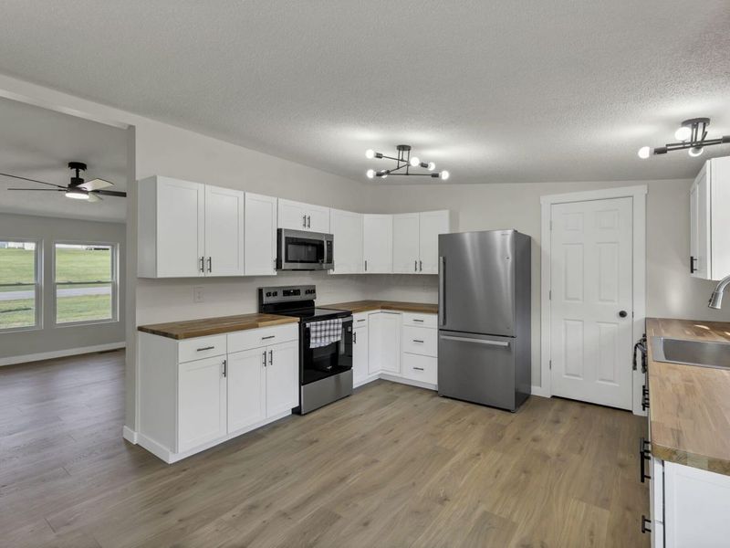 5475 Rush Creek Road, Somerset, OH 43783 Photo 15