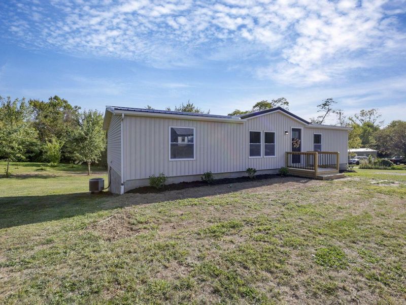 5475 Rush Creek Road, Somerset, OH 43783 Photo 3