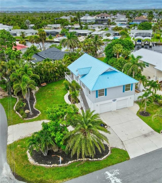 17750 Rebecca Ave, Fort Myers Beach, FL 33931 Photo