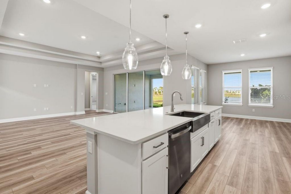 12528 Wharf Terrace, Palmetto, FL 34221 Photo