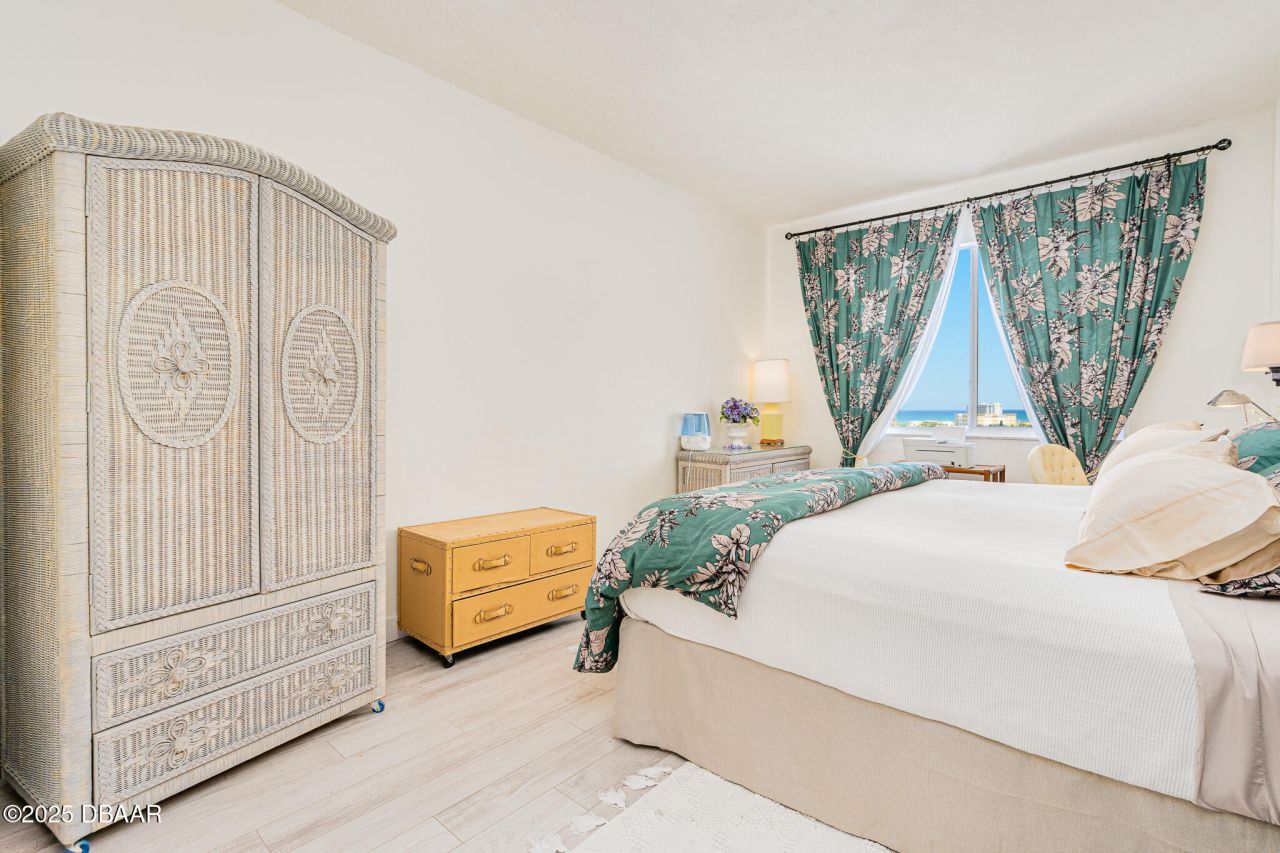 935 N Halifax Avenue, Unit 1104, Daytona Beach, FL 32118 Photo