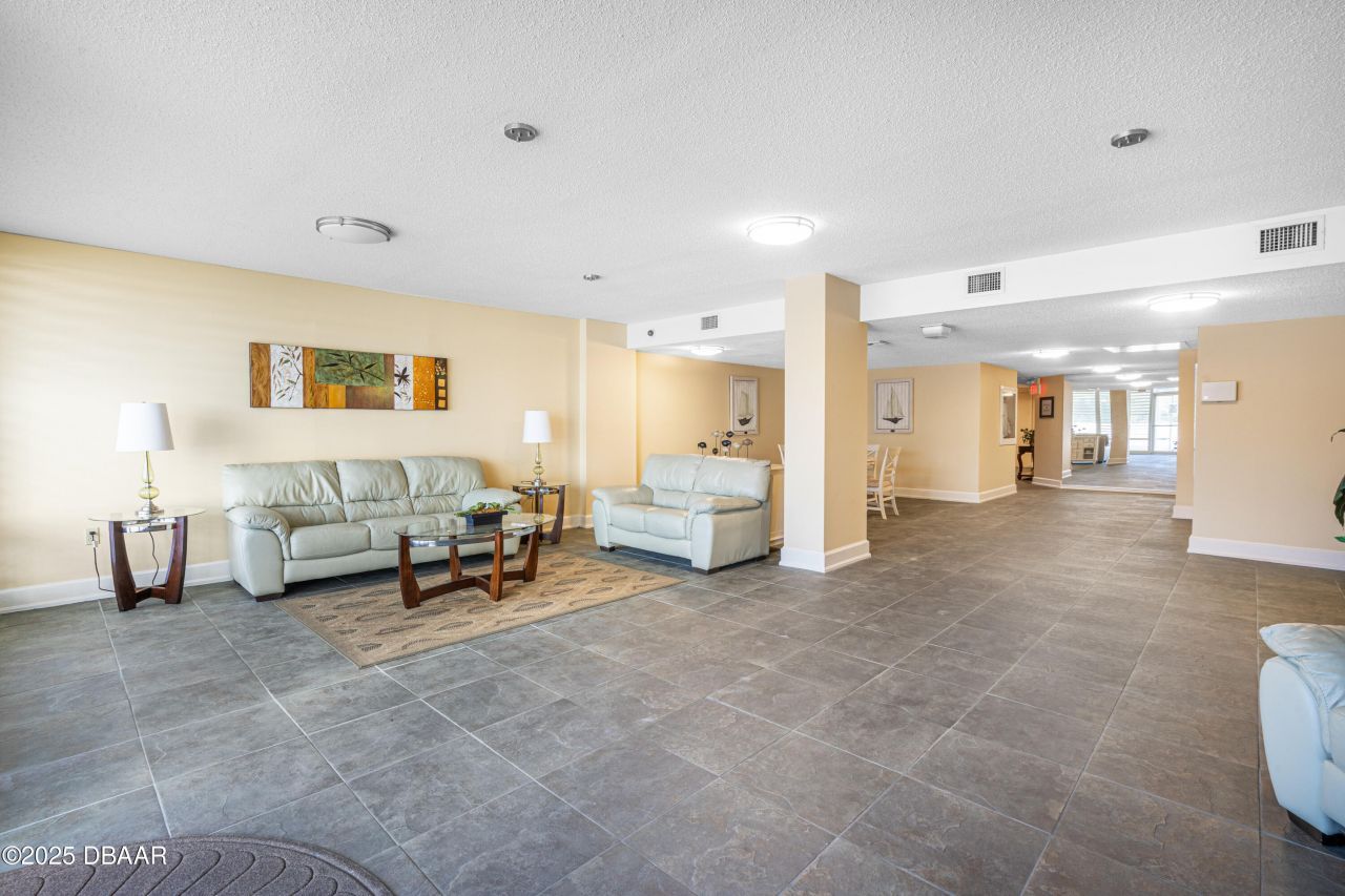 935 N Halifax Avenue, Unit 1104, Daytona Beach, FL 32118 Photo