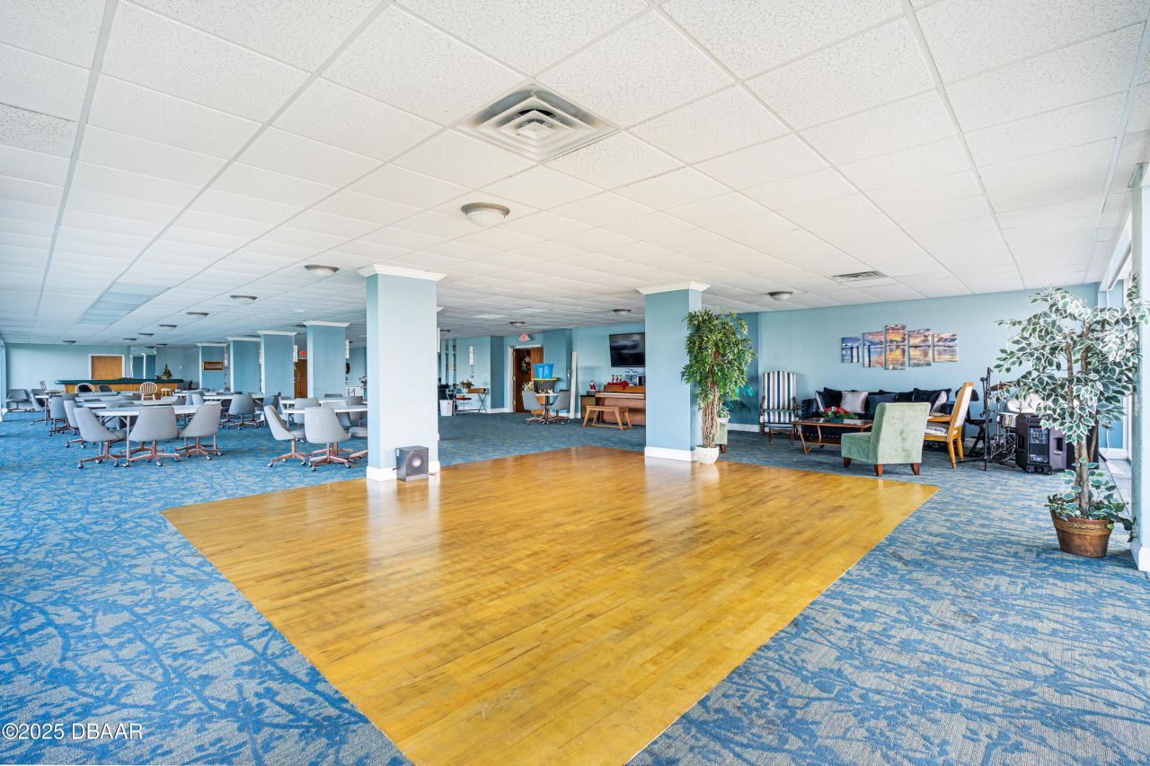 935 N Halifax Avenue, Unit 1104, Daytona Beach, FL 32118 Photo