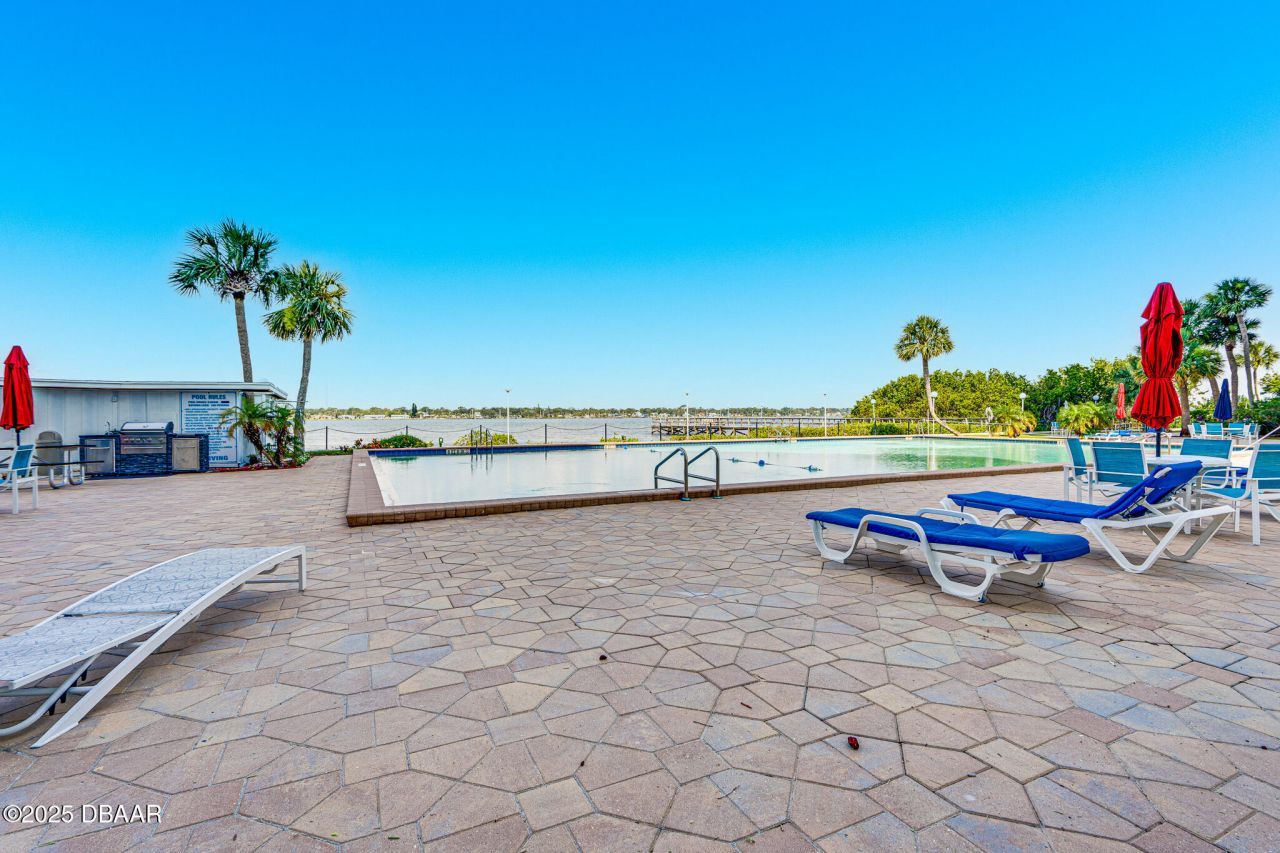 935 N Halifax Avenue, Unit 1104, Daytona Beach, FL 32118 Photo