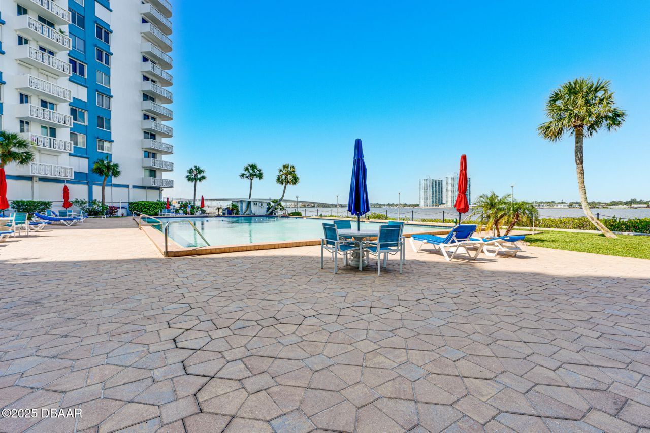 935 N Halifax Avenue, Unit 1104, Daytona Beach, FL 32118 Photo