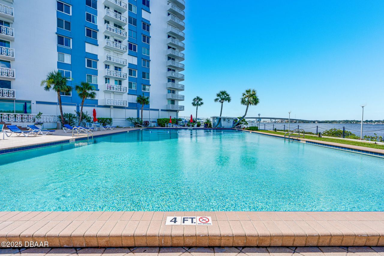 935 N Halifax Avenue, Unit 1104, Daytona Beach, FL 32118 Photo
