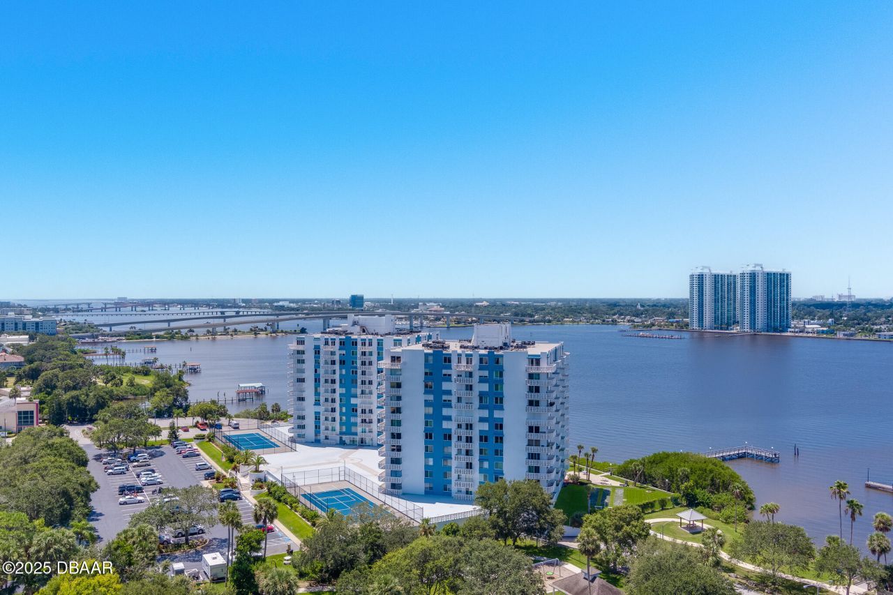 935 N Halifax Avenue, Unit 1104, Daytona Beach, FL 32118 Photo