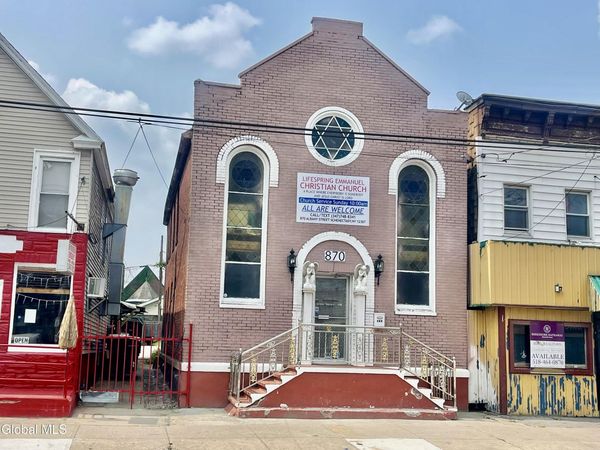 870 Albany Street, Schenectady, NY 12307