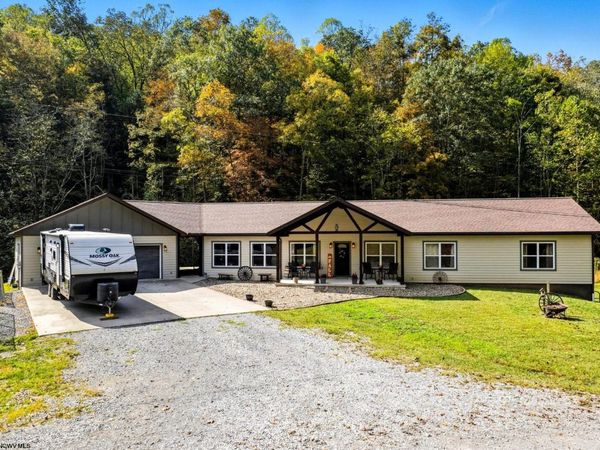 441 Aspin Road, Weston, WV 26452