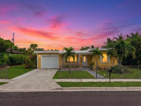 1136 W 7th Street, Riviera Beach, FL 33404