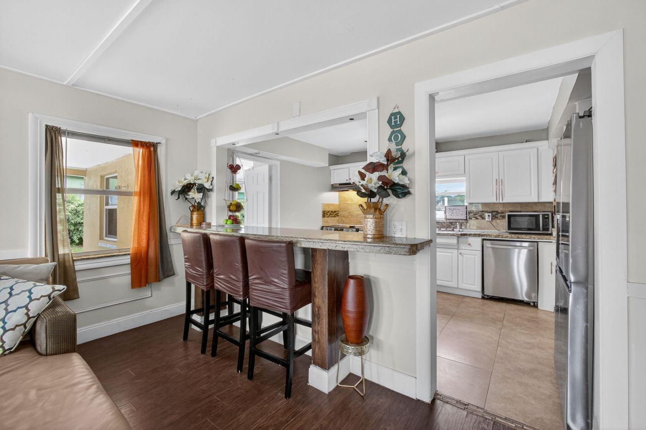 1136 W 7th Street, Riviera Beach, FL 33404 Photo