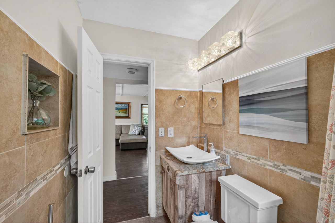 1136 W 7th Street, Riviera Beach, FL 33404 Photo