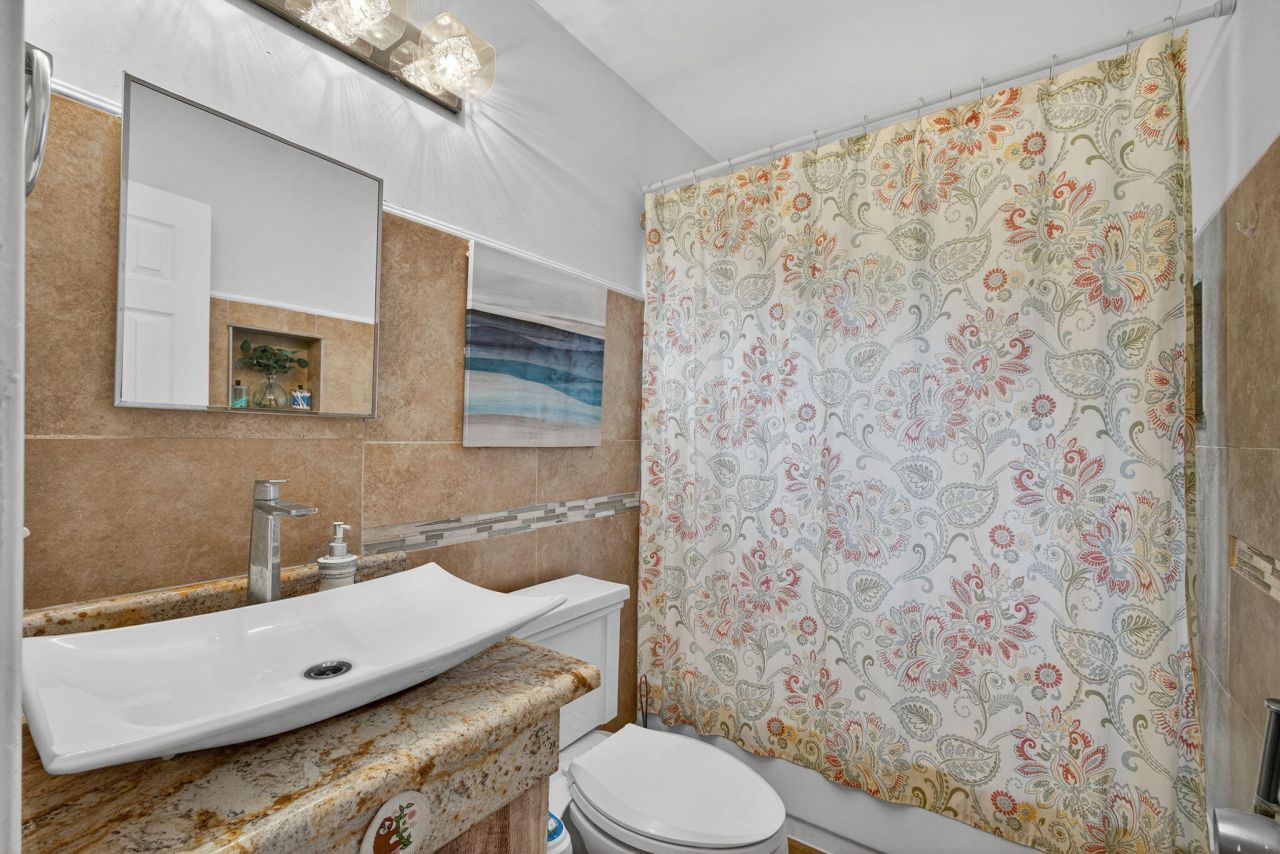 1136 W 7th Street, Riviera Beach, FL 33404 Photo