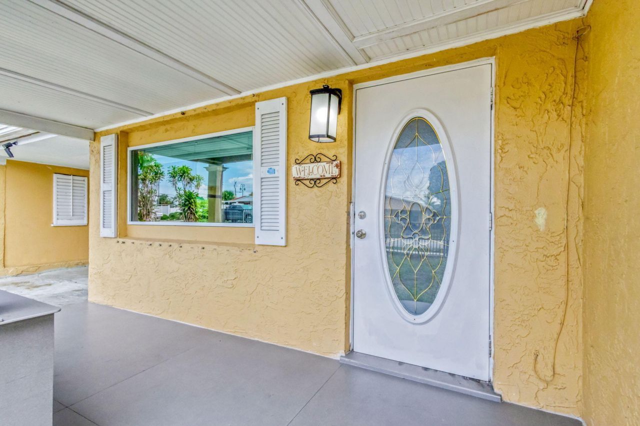 1136 W 7th Street, Riviera Beach, FL 33404 Photo