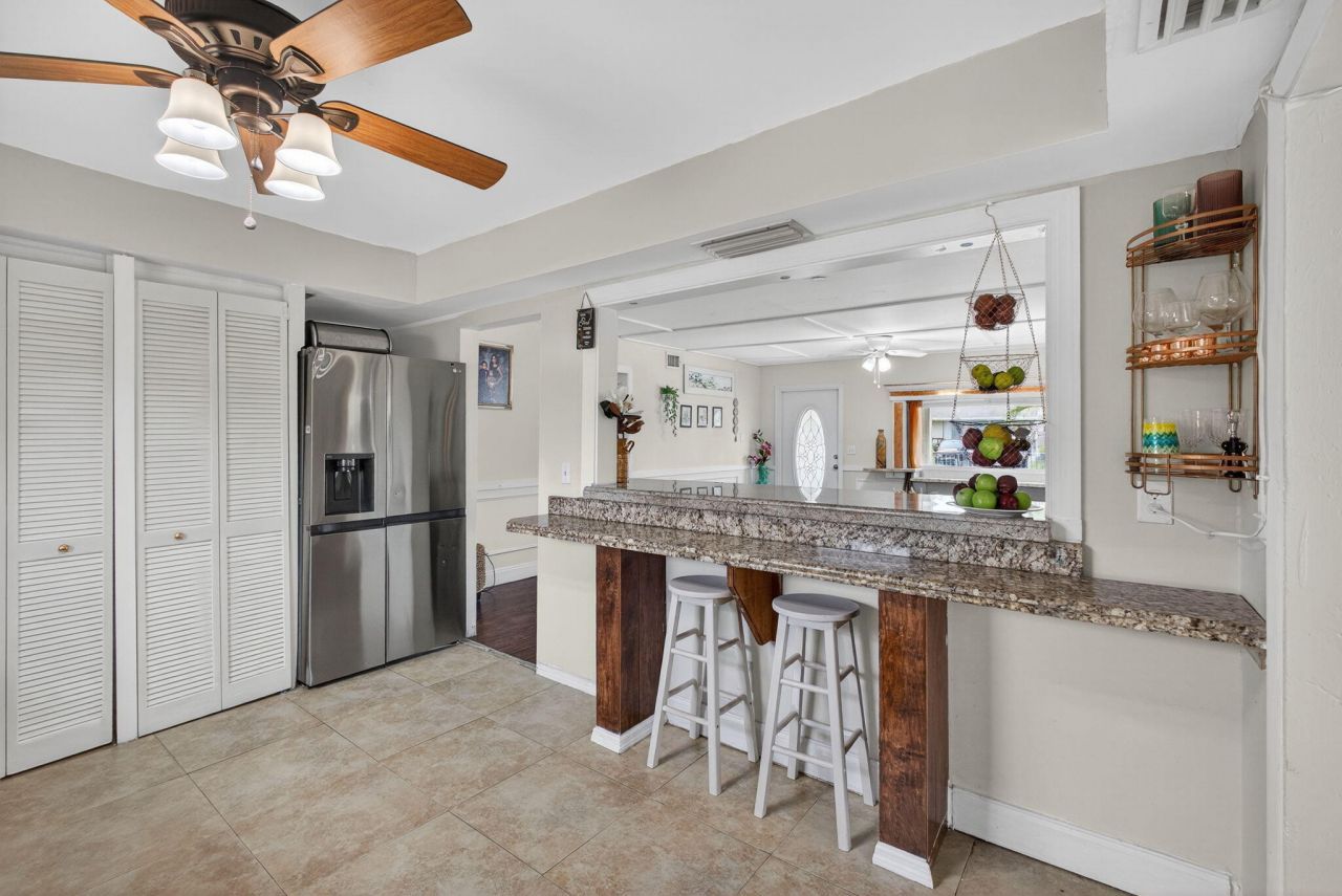 1136 W 7th Street, Riviera Beach, FL 33404 Photo