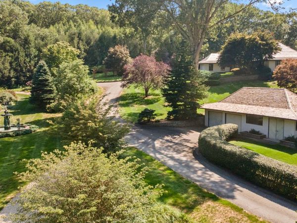 66 Cove, Lyme, CT 06371