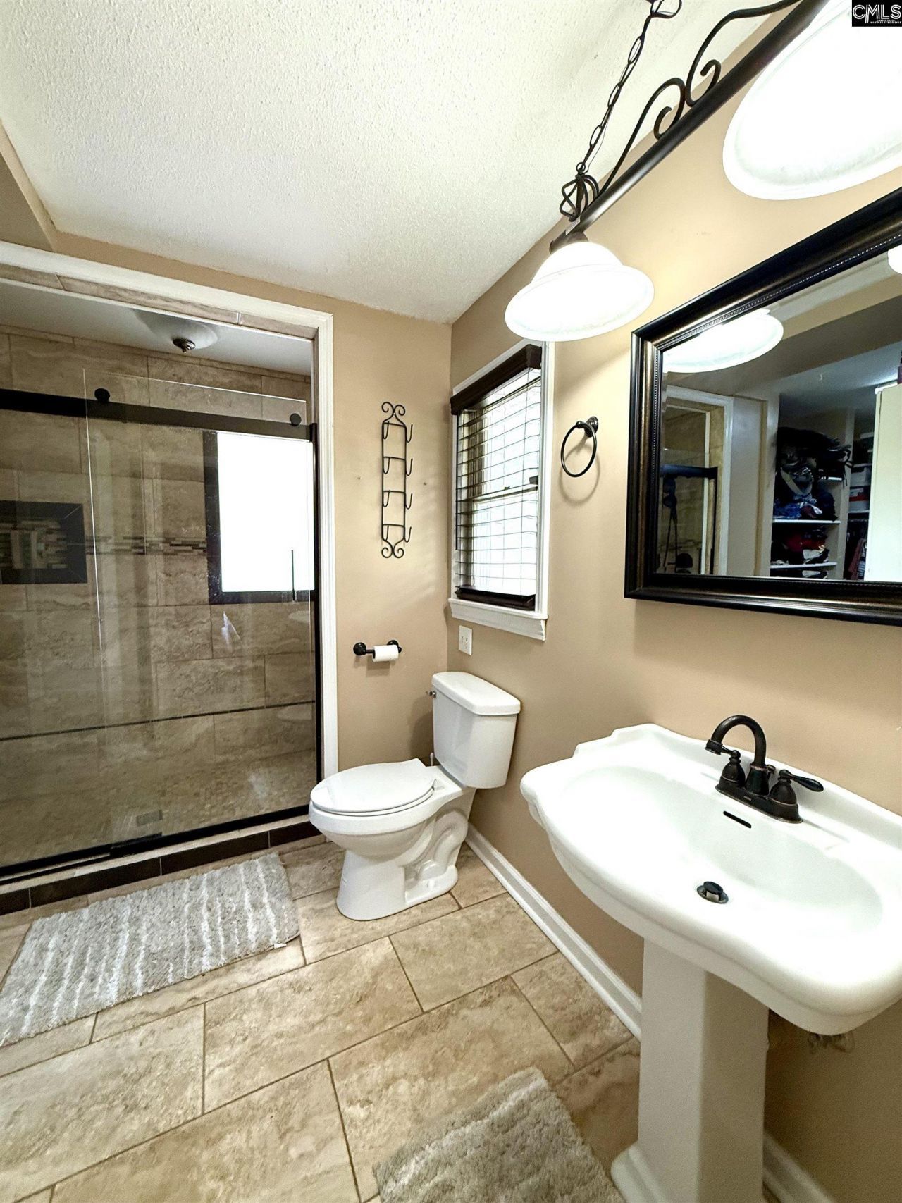 4098 Slaughter Drive Photo 12