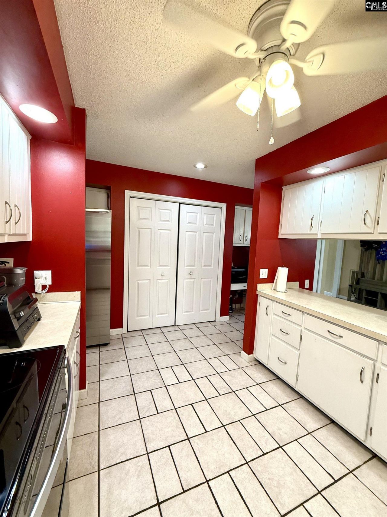 4098 Slaughter Drive Photo 8