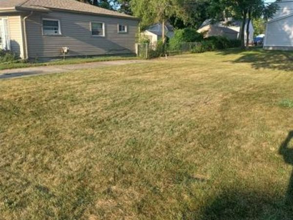 Cayuga Avenue, Hazel Park, MI 48030