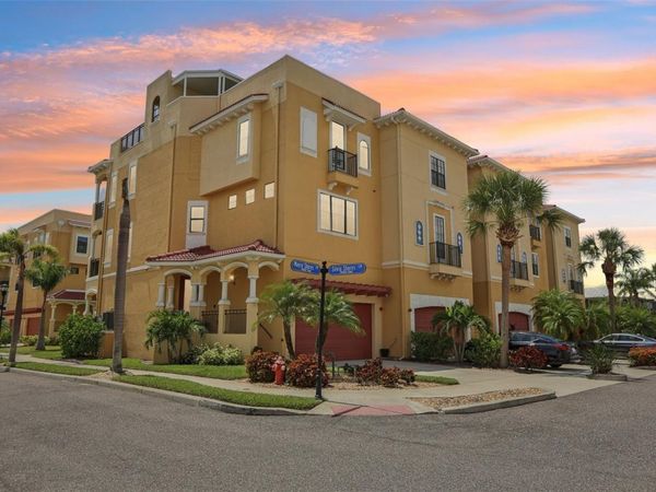 6413 MAYRA SHORES LANE, APOLLO BEACH, FL 33572