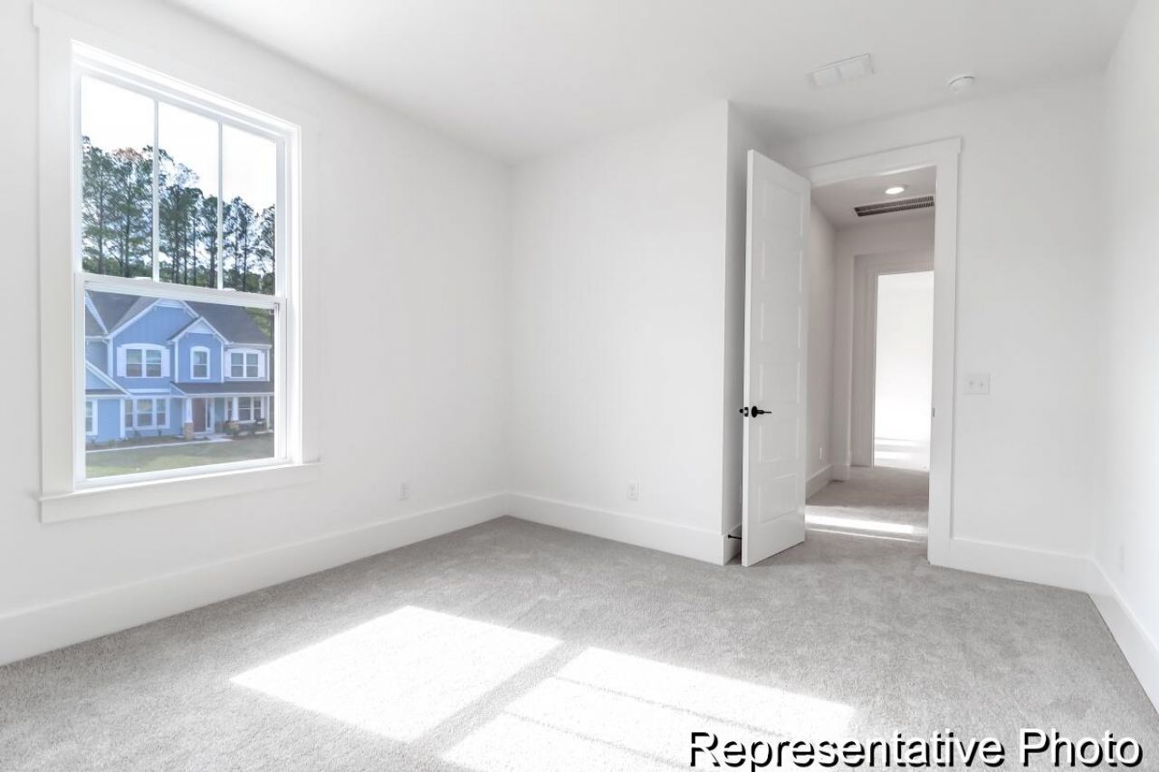 144 Sabb Drive Photo 23