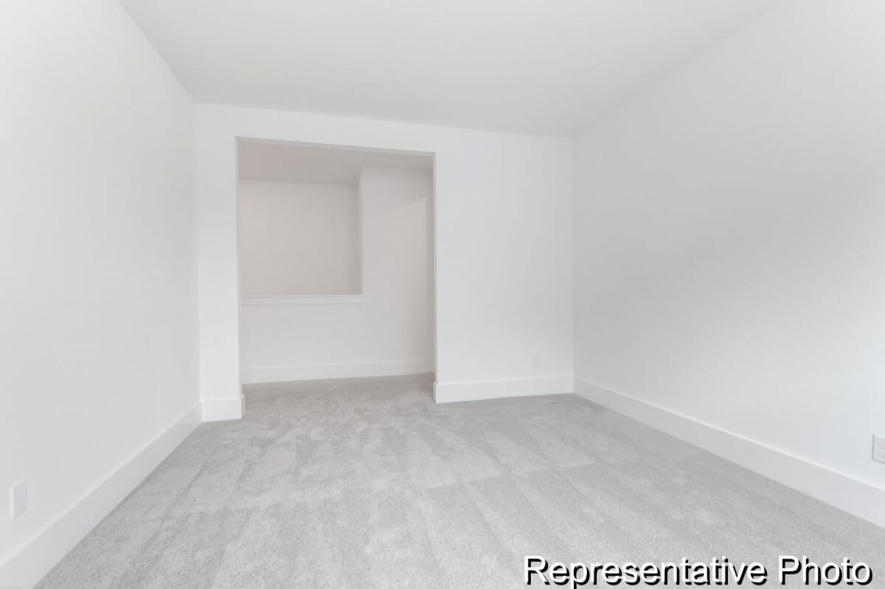 144 Sabb Drive Photo 31