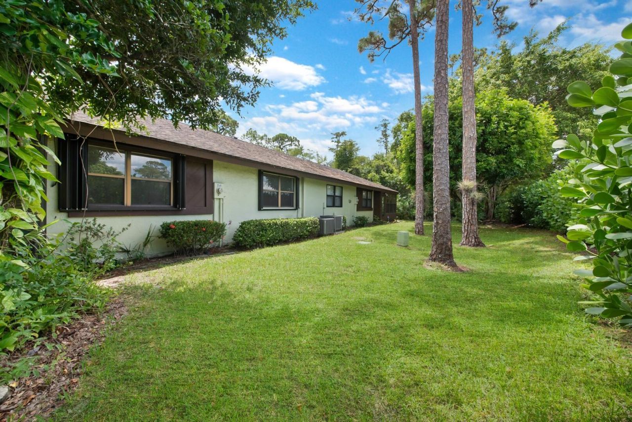 248 Brandywine Court, Royal Palm Beach, FL 33411 Photo