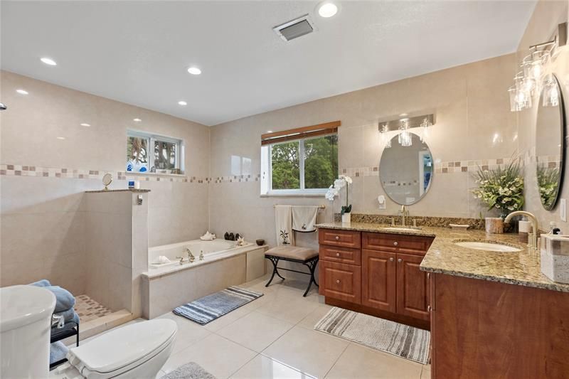 2501 NW 8th Avenue, Wilton Manors, FL 33311 Photo