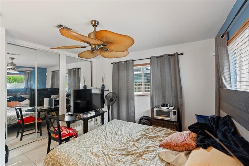 2501 NW 8th Avenue, Wilton Manors, FL 33311 Photo