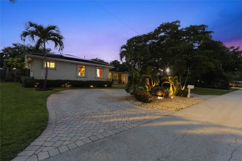 2501 NW 8th Avenue, Wilton Manors, FL 33311 Photo