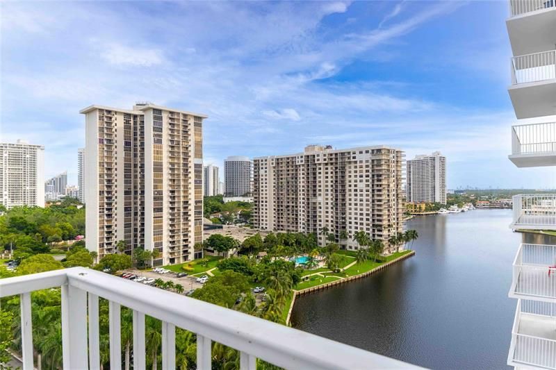 2851 NE 183rd Street, Unit 1411-15E, Aventura, FL 33160 Photo