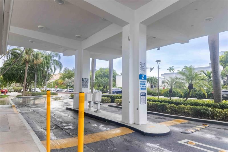 2851 NE 183rd Street, Unit 1411-15E, Aventura, FL 33160 Photo