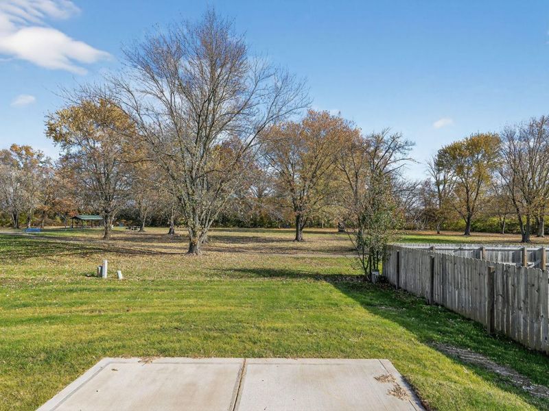 2744 Barrows Road, Columbus, OH 43232 Photo 4