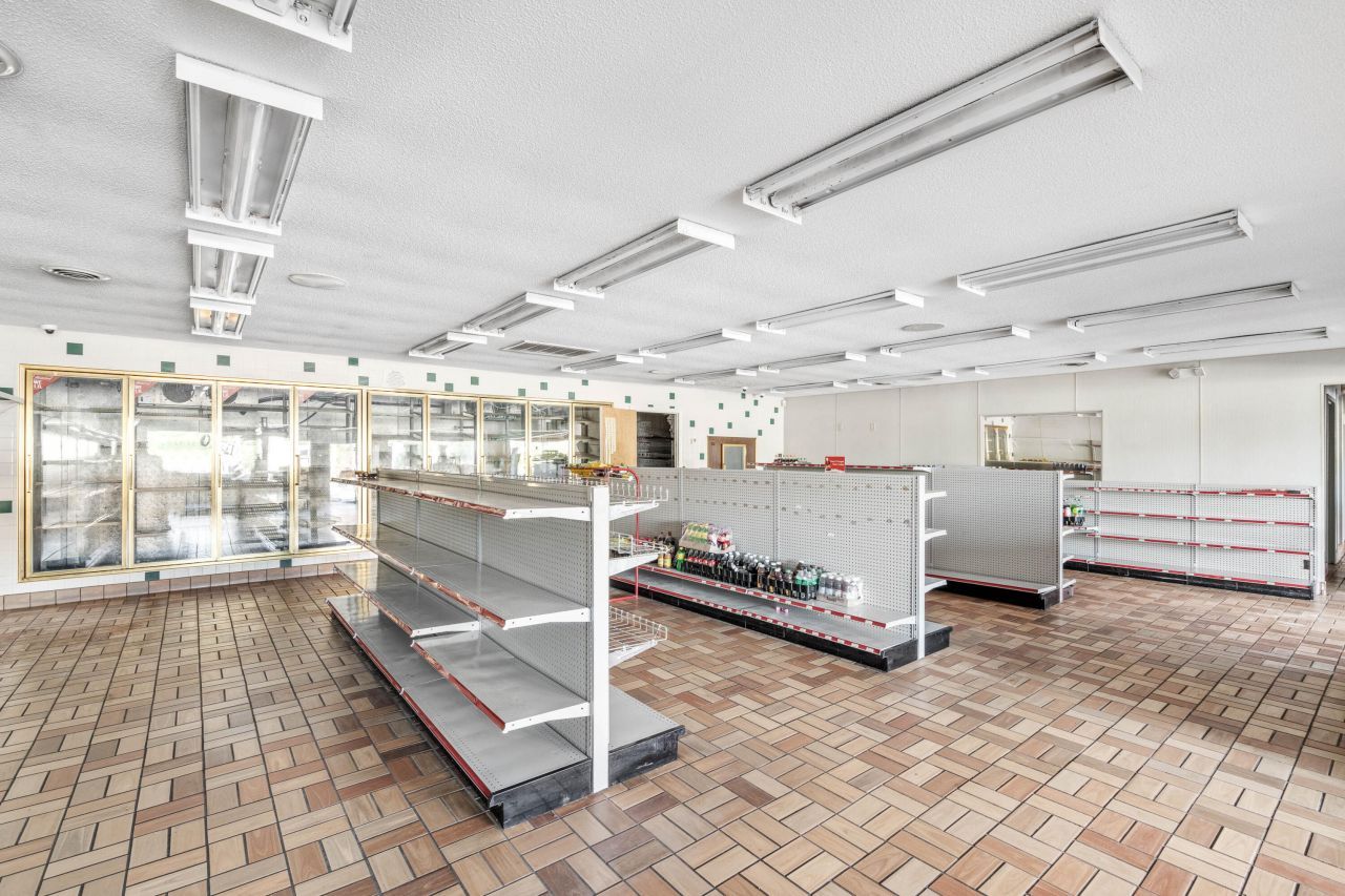 5 Lane Street Photo 24