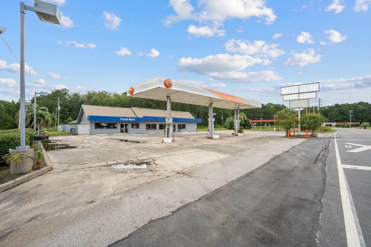 5 Lane Street Photo 4