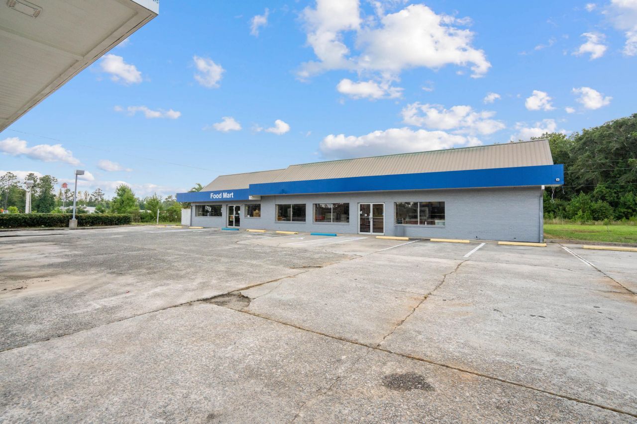 5 Lane Street Photo 7