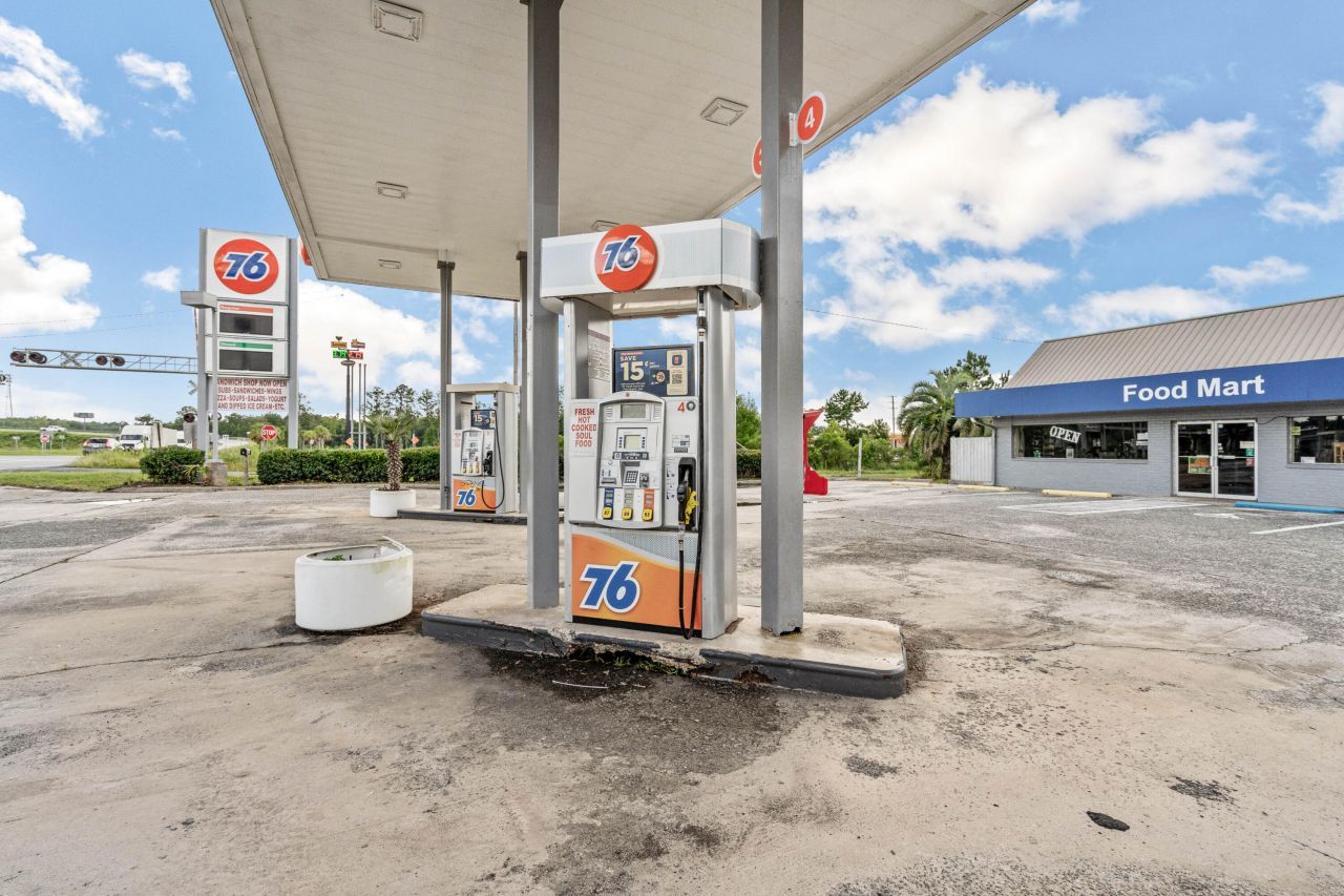 5 Lane Street Photo 8