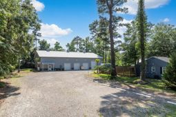 1810 Paulette Drive photo 4